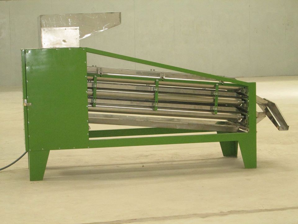 Cashew grading machinery