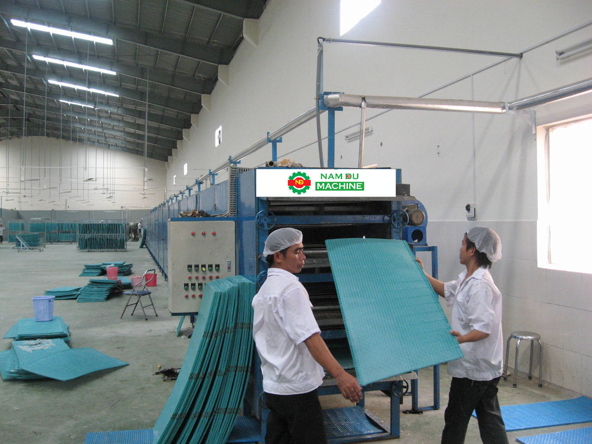 Continuos food drying machine
